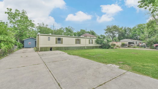 Houston null-story, 2-bed 9714 Plum Ridge Drive-idx