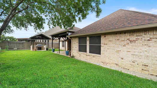 Houston 1-story, 4-bed 6423 Silver Crescent Drive-idx