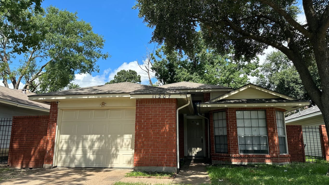 Houston 1-story, 0-bed 11207 N Fall Breeze Drive N-idx