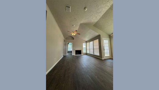 Houston 1-story, 0-bed 11207 N Fall Breeze Drive N-idx