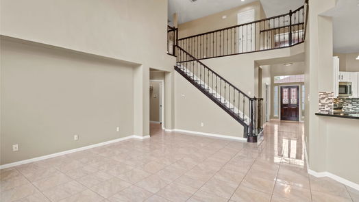 Houston 2-story, 5-bed 10807 Oak Bayou Lane-idx