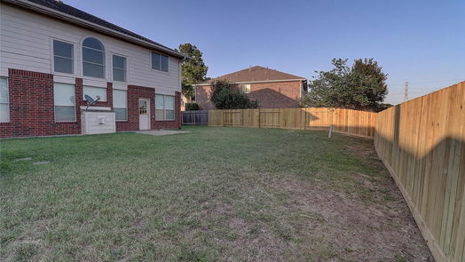 Houston 2-story, 5-bed 10807 Oak Bayou Lane-idx