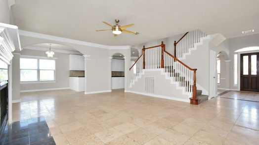 Houston 2-story, 7-bed 11102 E Cyrus Drive-idx