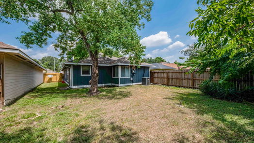 Houston 1-story, 3-bed 9225 Waving Fields Drive-idx
