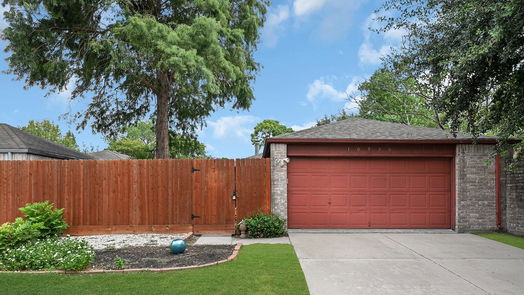 Houston 1-story, 3-bed 10930 Birdhill-idx