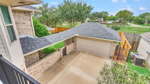 Houston 2-story, 5-bed 8839 Ballinger Drive-idx