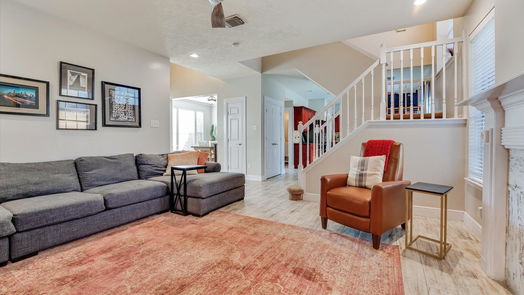 Houston 2-story, 3-bed 9711 Refugio Court-idx