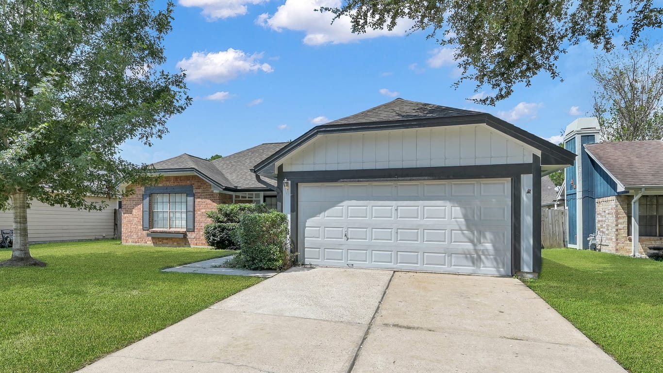 Houston 1-story, 3-bed 10418 Sand Pass Lane-idx