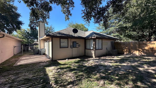 Houston 1-story, 3-bed 9302 Crescent Moon Drive-idx