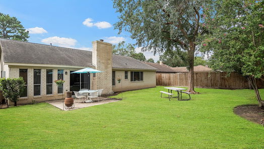 Houston 1-story, 3-bed 10202 Rippling Fields Drive-idx