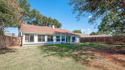 Houston 1-story, 3-bed 10131 Golden Sunshine Drive-idx