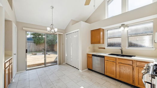 Houston 1-story, 3-bed 10046 Prospect Hill Drive-idx