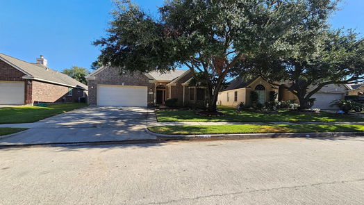 Houston 1-story, 4-bed 8734 Backcove Court-idx