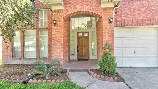 Houston 2-story, 3-bed 10107 Hickory Trail Lane-idx