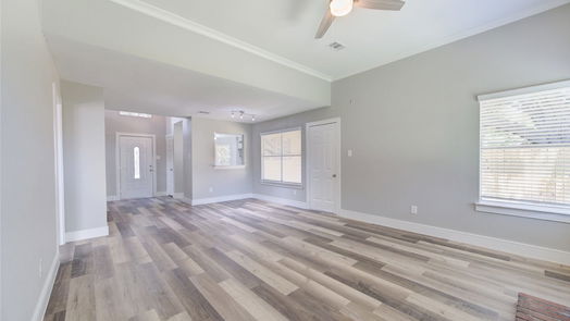 Houston 2-story, 3-bed 9734 Knights Drive-idx