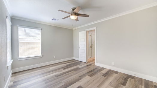 Houston 2-story, 3-bed 9734 Knights Drive-idx