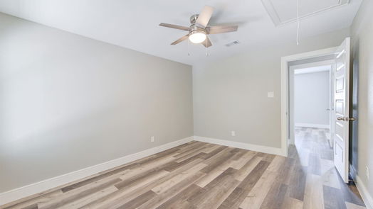 Houston 2-story, 3-bed 9734 Knights Drive-idx