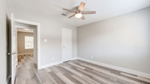 Houston 2-story, 3-bed 9734 Knights Drive-idx
