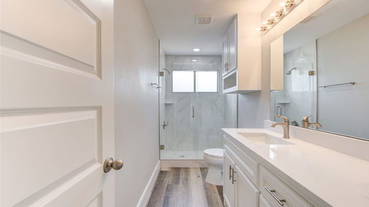 Houston 2-story, 3-bed 9734 Knights Drive-idx