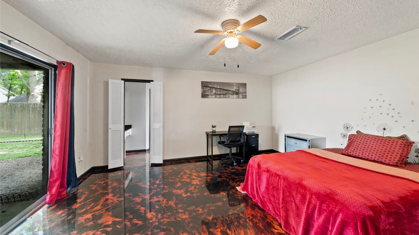 Houston 1-story, 3-bed 11927 Osage Park Drive-idx