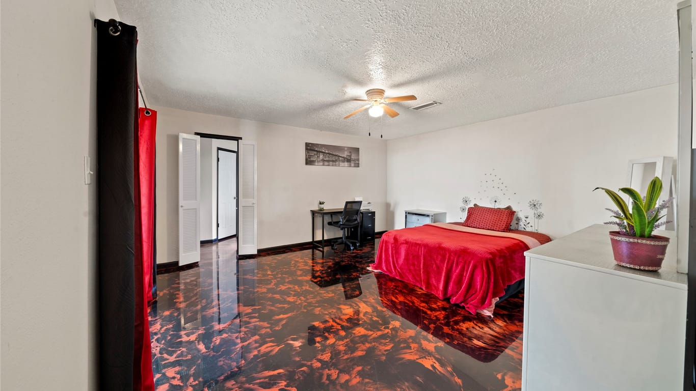 Houston 1-story, 3-bed 11927 Osage Park Drive-idx