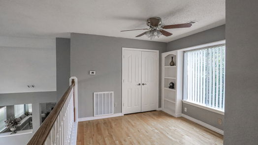 Houston 2-story, 3-bed 11315 Meadowchase Drive-idx