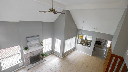 Houston 2-story, 3-bed 11315 Meadowchase Drive-idx