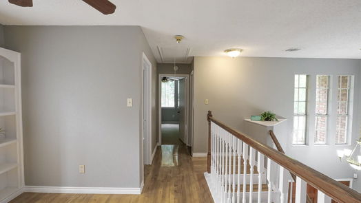 Houston 2-story, 3-bed 11315 Meadowchase Drive-idx