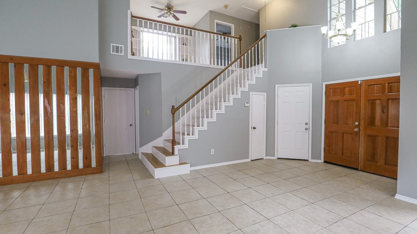 Houston 2-story, 3-bed 11315 Meadowchase Drive-idx