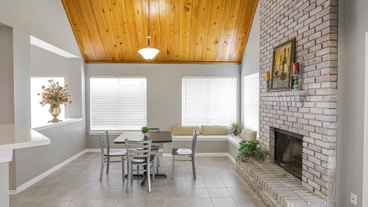Houston 2-story, 3-bed 11315 Meadowchase Drive-idx