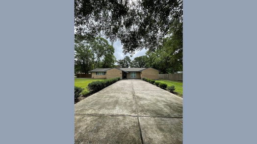 Houston 1-story, 4-bed 11650 Possum Hollow Lane-idx