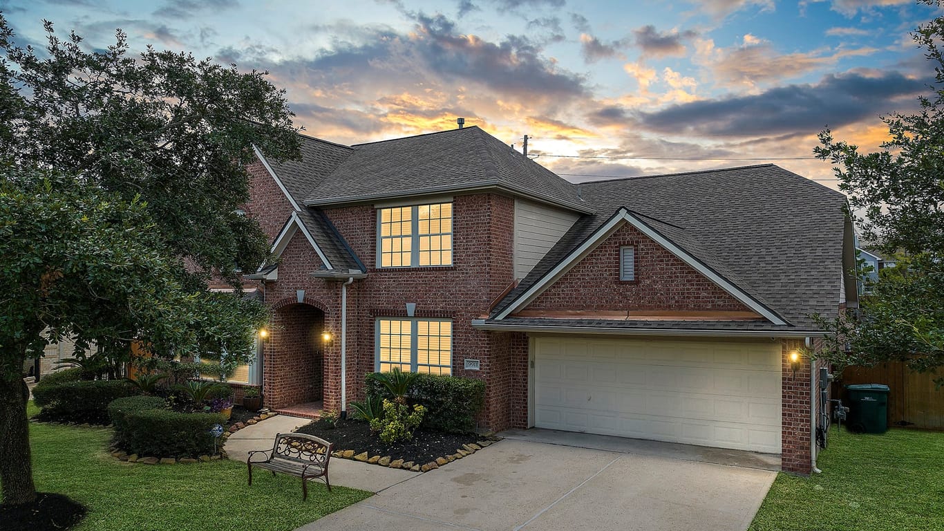 Houston 2-story, 5-bed 9911 Sand Dollar Drive-idx