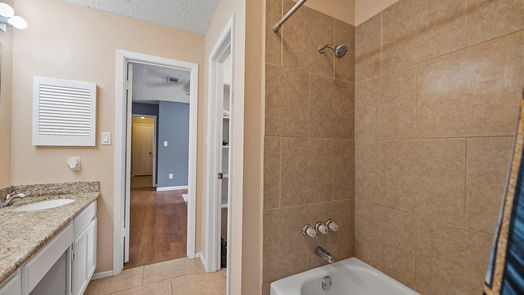 Houston 1-story, 3-bed 13522 Pecan Oak Drive-idx