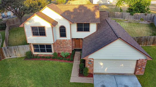 Houston 2-story, 3-bed 11302 Creighton Court-idx