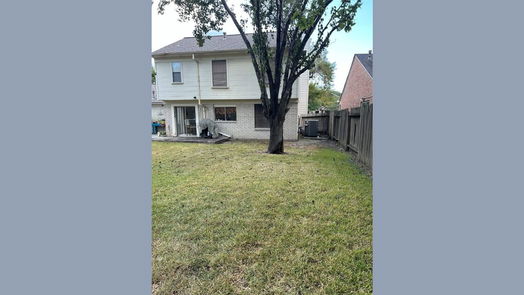 Houston 2-story, 3-bed 9626 E Savile Circle-idx