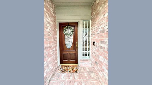 Houston 2-story, 4-bed 10718 N Belmont Court-idx