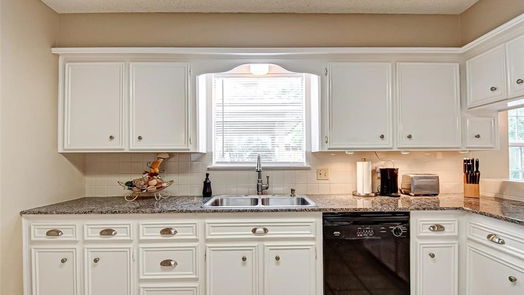 Houston 2-story, 4-bed 5410 Spanish Oak Drive-idx
