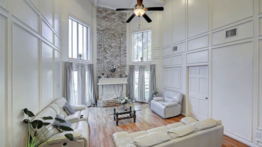 Houston 2-story, 4-bed 6722 Brittany Park Ln-idx