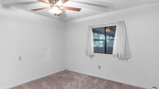 Houston 1-story, 5-bed 5615 Green Pines Drive-idx