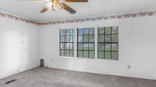 Houston 1-story, 5-bed 5615 Green Pines Drive-idx