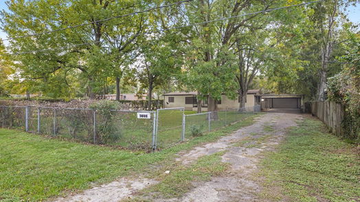 Houston 1-story, 5-bed 5615 Green Pines Drive-idx