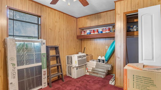 Houston 1-story, 5-bed 5615 Green Pines Drive-idx