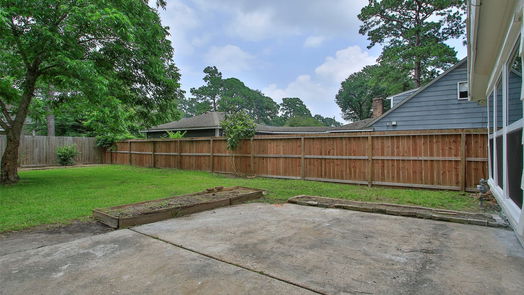 Houston 2-story, 4-bed 5406 Pebble Springs Drive-idx