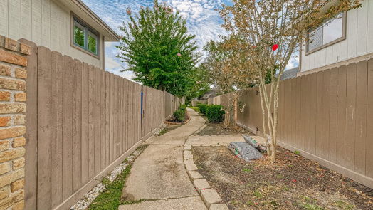 Houston 2-story, 3-bed 12042 Mighty Oak Drive B-idx