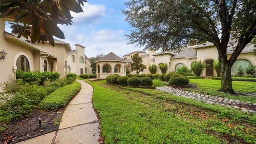 Houston 1-story, 1-bed 12812 Willow Centre Drive B-idx