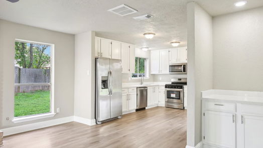 Houston 2-story, 3-bed 4702 Brooklawn Drive-idx