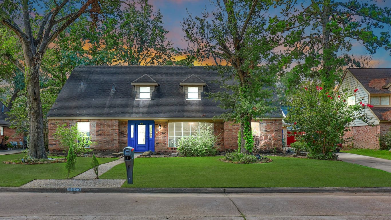 Houston 2-story, 5-bed 5523 Lodge Creek Drive-idx