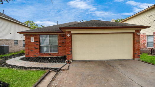 Houston 1-story, 3-bed 5130 Natasha Run Lane-idx