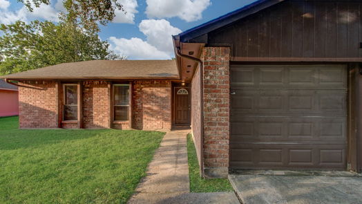 Houston 1-story, 3-bed 14118 Sandy Point Lane-idx