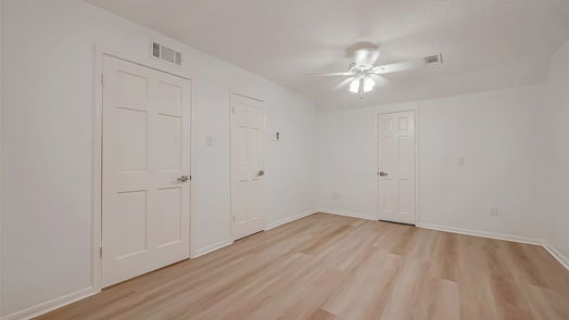 Houston 2-story, 7-bed 5902 Templegate Drive-idx